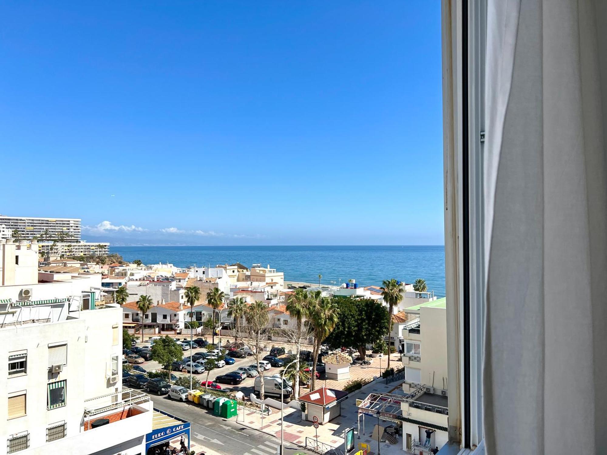 Ferienwohnung En Carihuela Con Vistas Y Plaza De Garaje, Nucleo Cristal Torremolinos Exterior foto